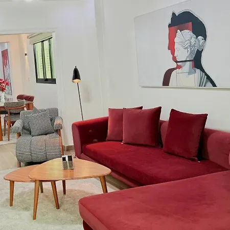 Cairo Central & Modern Apartment